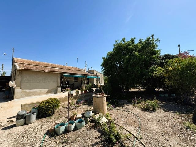 3 slaapkamer Villa te koop in Centro, Elche / Elx met zwembad garage - € 279.900 (Ref: 9731337)
