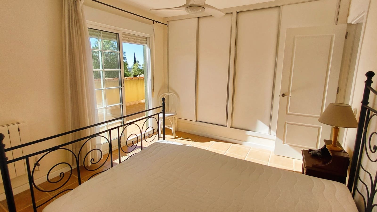 6 chambre Villa/Maison à vendre à La Marina avec piscine garage - 620 000 € (Ref: 9735319)