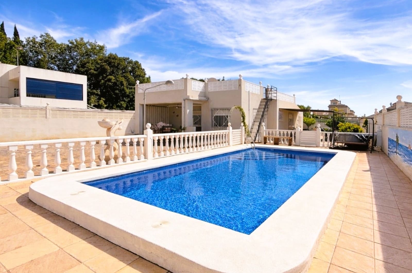 4 bedroom Villa for sale in La Marina with pool garage - € 334,900 (Ref: 9751711)