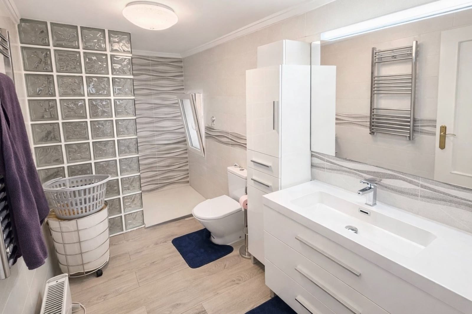 4 bedroom Villa for sale in La Marina with pool garage - € 334,900 (Ref: 9751711)