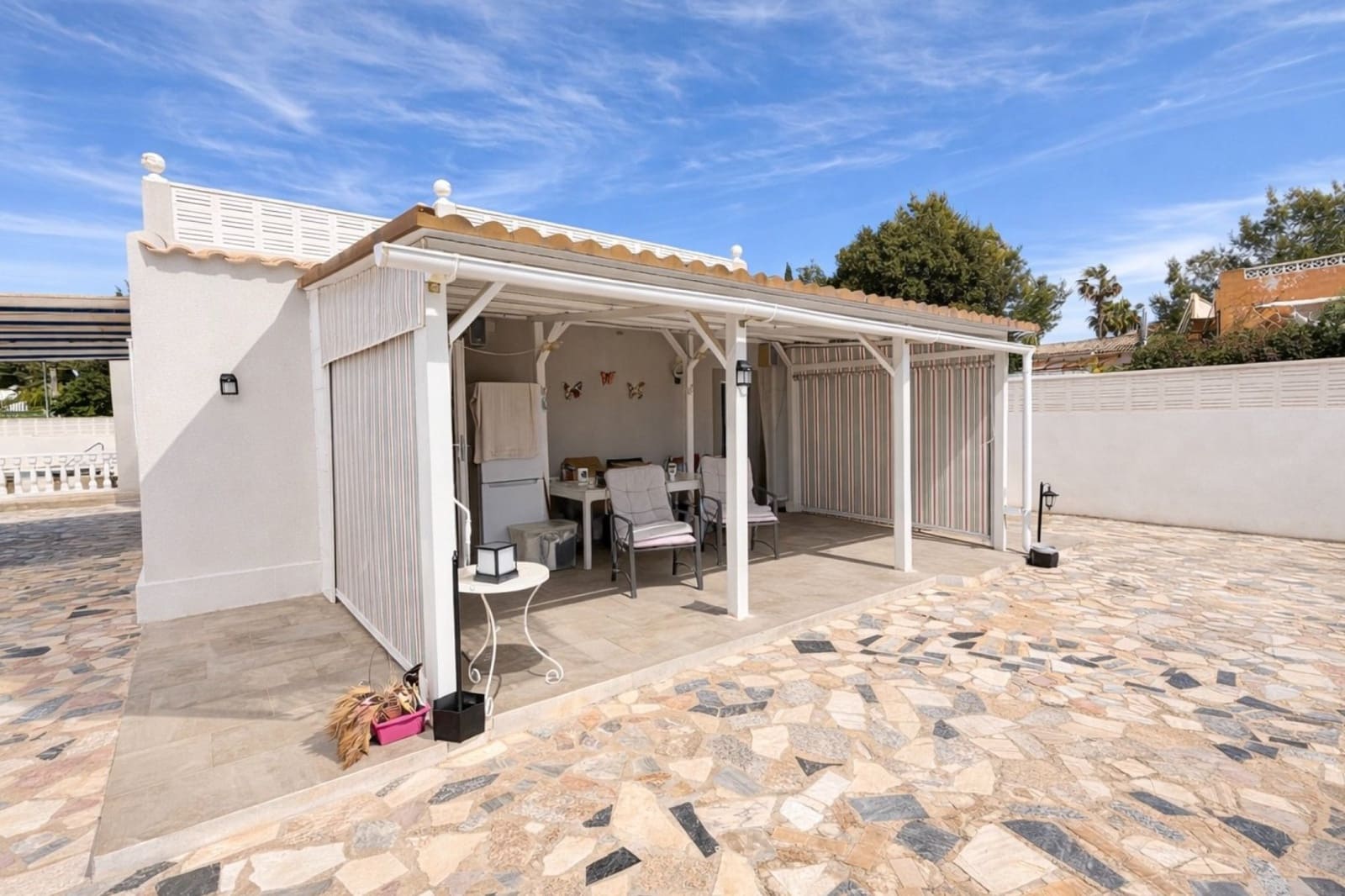 4 bedroom Villa for sale in La Marina with pool garage - € 334,900 (Ref: 9751711)