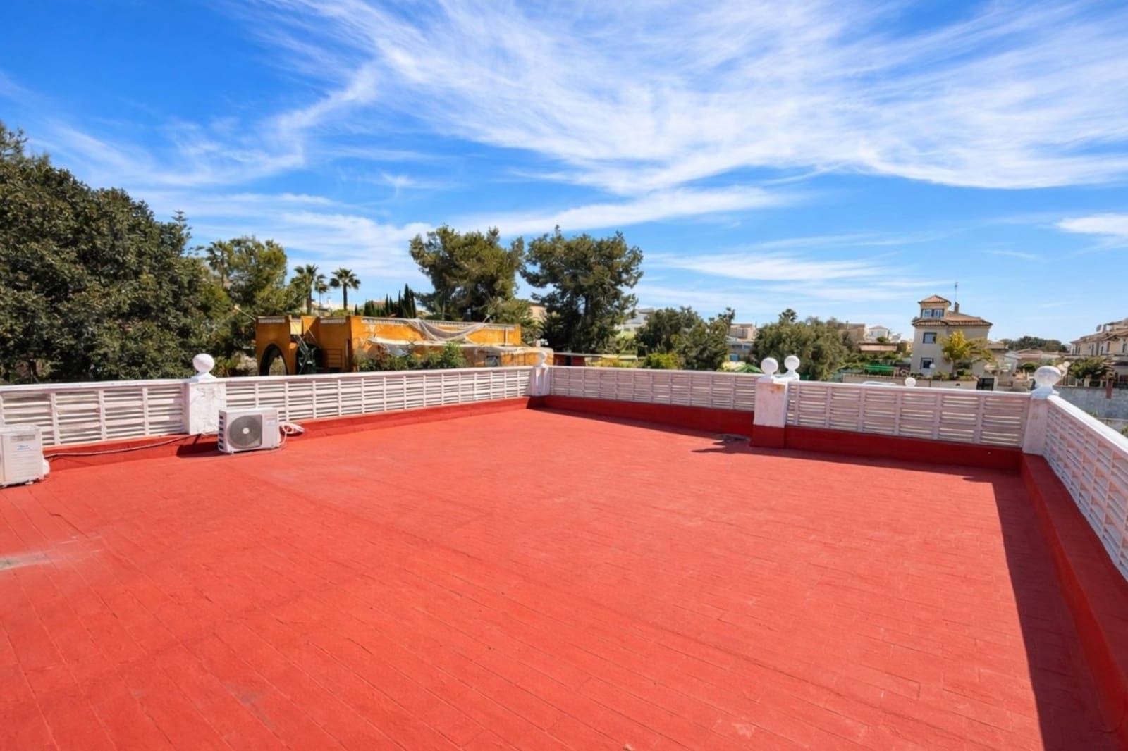 4 bedroom Villa for sale in La Marina with pool garage - € 334,900 (Ref: 9751711)