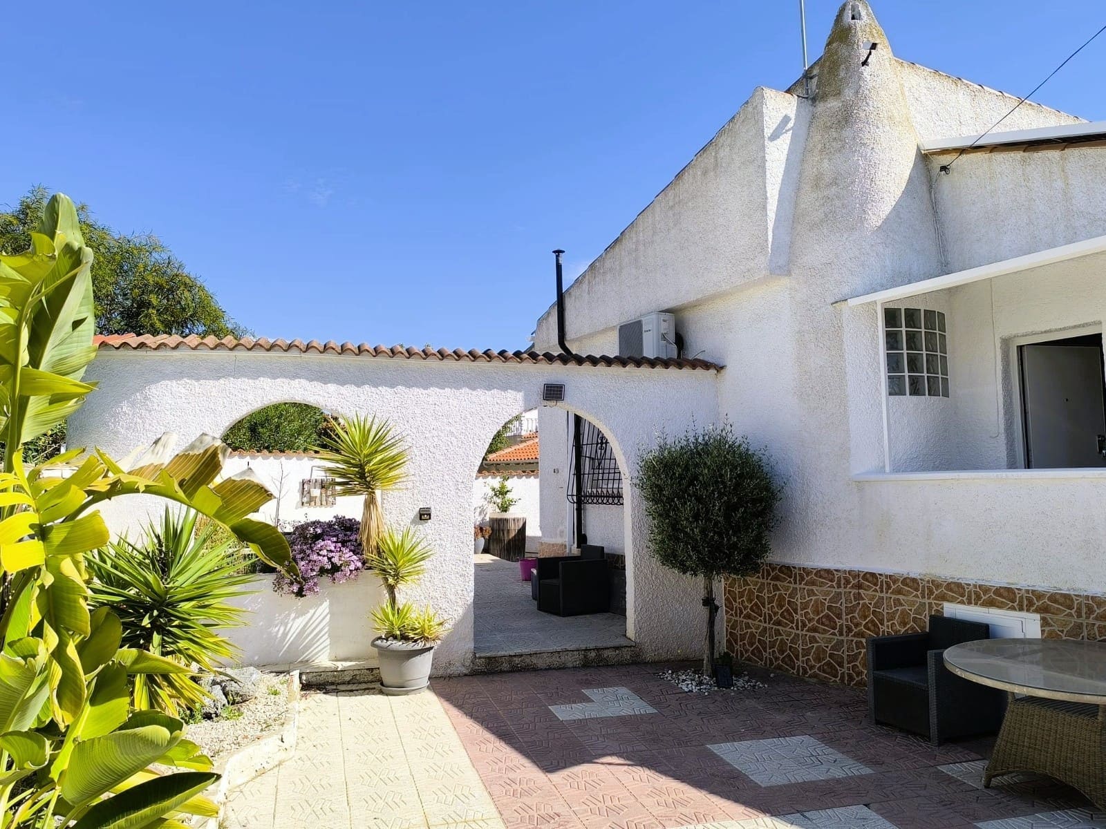 4 bedroom Villa for sale in San Fulgencio with pool garage - € 449,900 (Ref: 9794476)