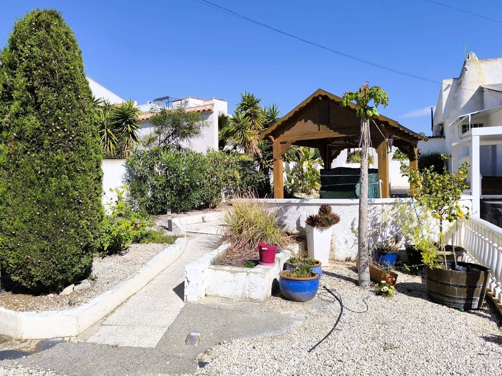 4 bedroom Villa for sale in San Fulgencio with pool garage - € 449,900 (Ref: 9794476)