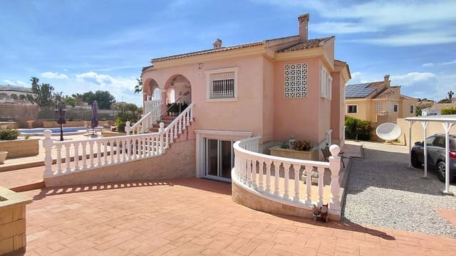 3 soveværelse Villa til salg i San Fulgencio med swimmingpool garage - € 449.900 (Ref: 9846134)