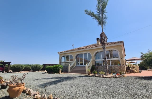 3 soveværelse Villa til salg i Catral med swimmingpool - € 379.900 (Ref: 9851318)