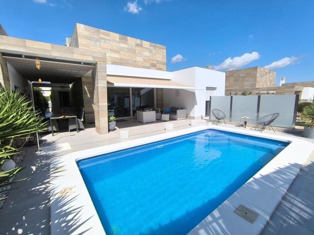 3 soveværelse Villa til salg i Algorfa med swimmingpool garage - € 584.900 (Ref: 9851319)