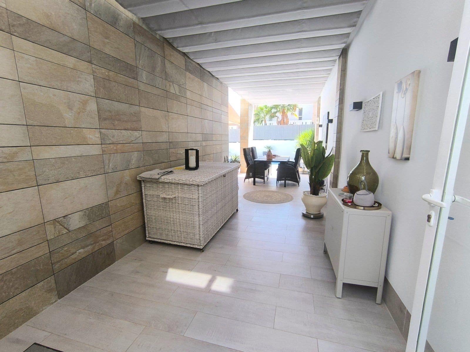 3 soveværelse Villa til salg i Algorfa med swimmingpool garage - € 584.900 (Ref: 9851319)