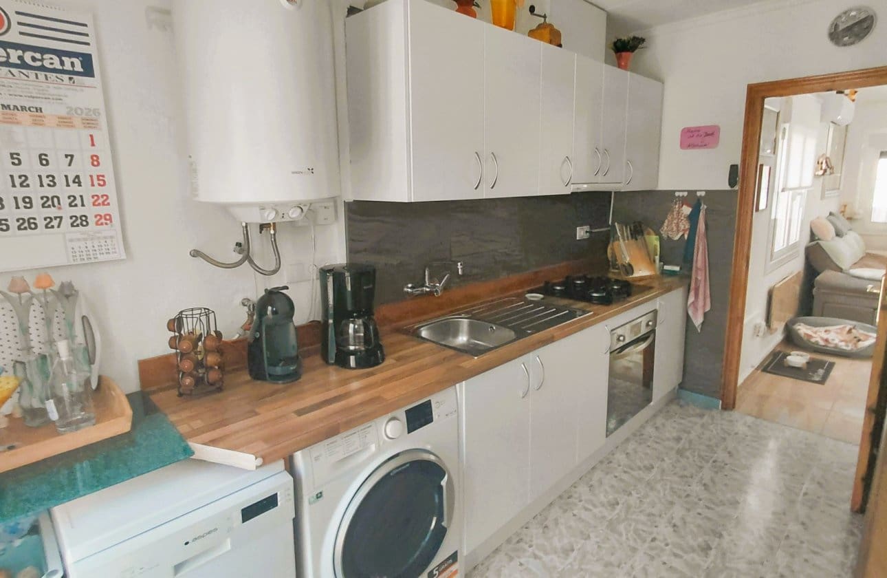3 bedroom Villa for sale in San Fulgencio with garage - € 245,000 (Ref: 9878264)