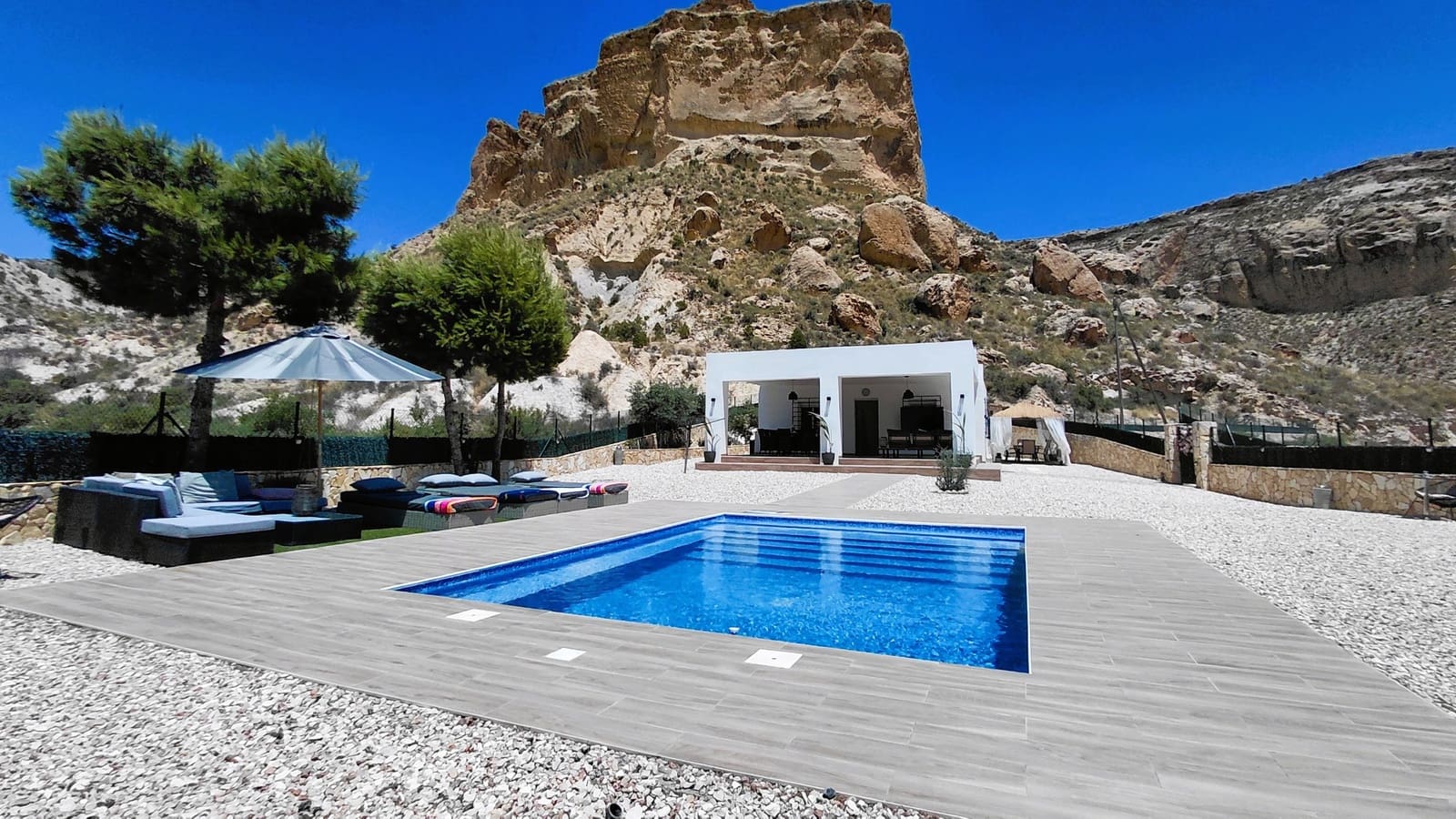 3 Zimmer Villa zu verkaufen in Crevillente / Crevillent mit Pool Garage - 394.900 € (Ref: 9890055)