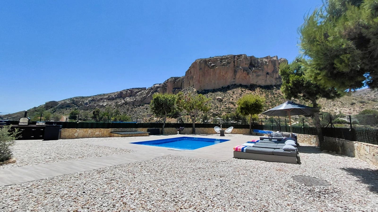 3 Zimmer Villa zu verkaufen in Crevillente / Crevillent mit Pool Garage - 394.900 € (Ref: 9890055)