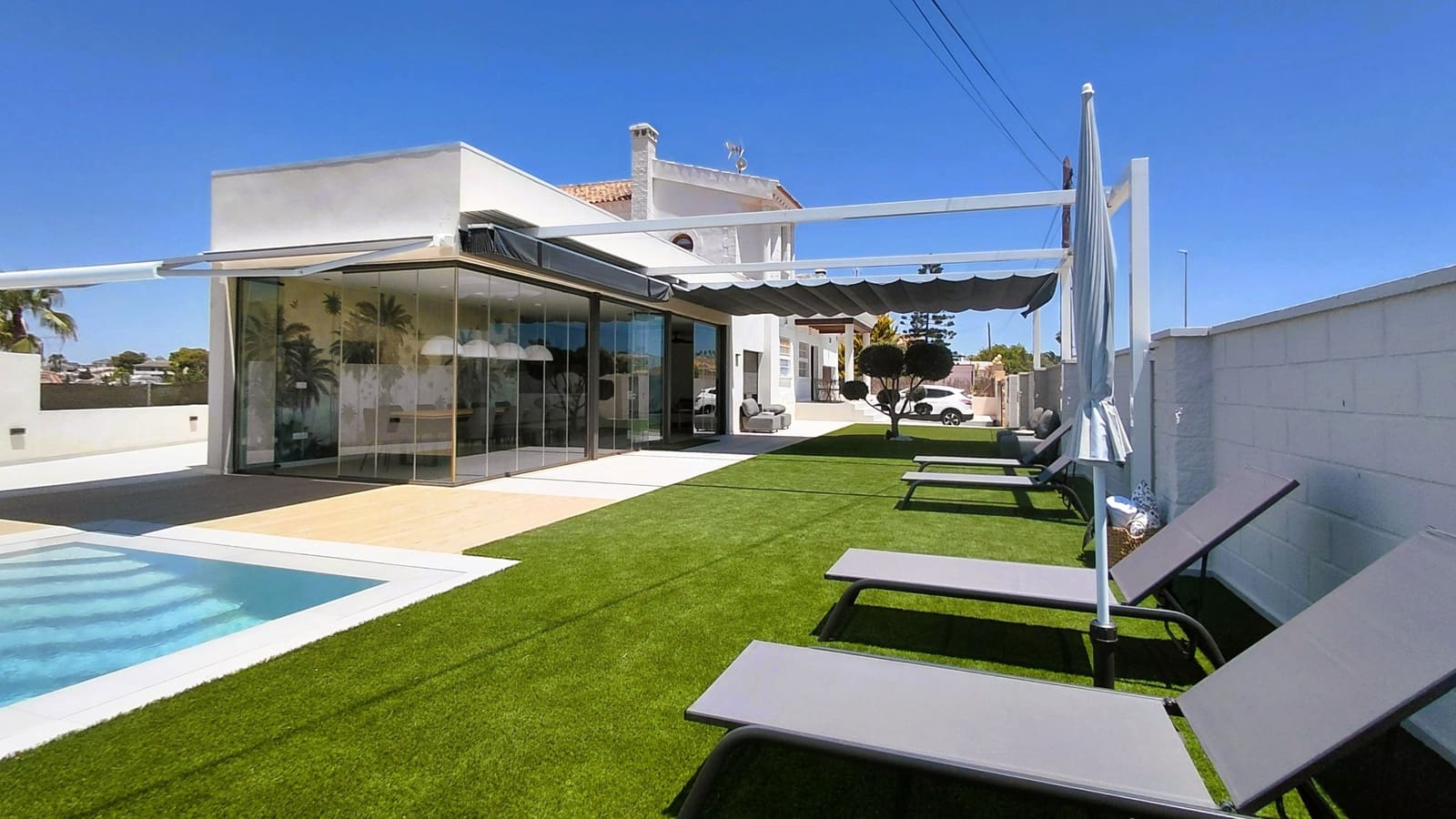 3 chambre Villa/Maison à vendre à San Fulgencio avec piscine garage - 949 900 € (Ref: 9927069)