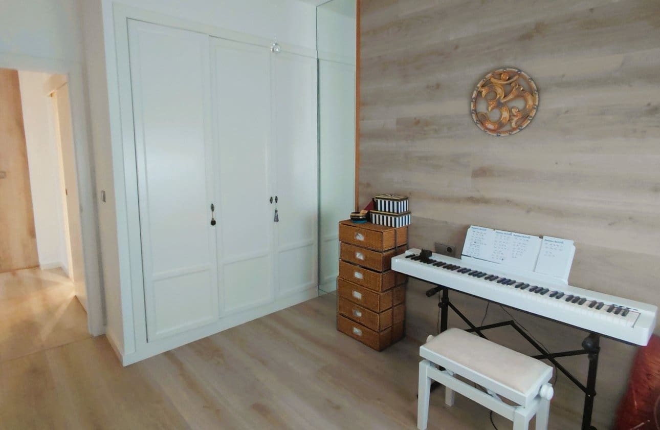 3 chambre Villa/Maison à vendre à San Fulgencio avec piscine garage - 949 900 € (Ref: 9927069)