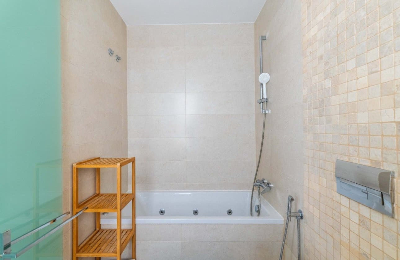 3 quarto Moradia para venda em Ciudad Quesada com piscina - 398 900 € (Ref: 9949459)