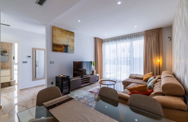 3 slaapkamer Villa te koop in Ciudad Quesada, Rojales met zwembad - € 398.900 (Ref: 9949459)
