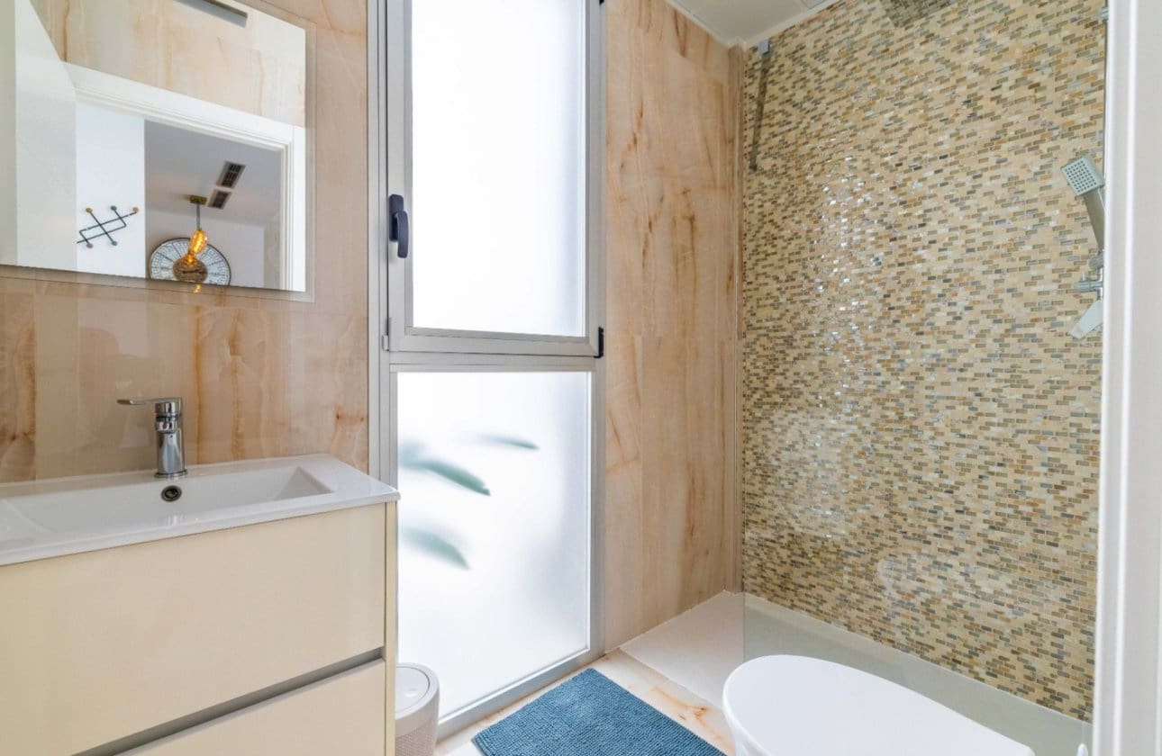 3 quarto Moradia para venda em Ciudad Quesada com piscina - 398 900 € (Ref: 9949459)