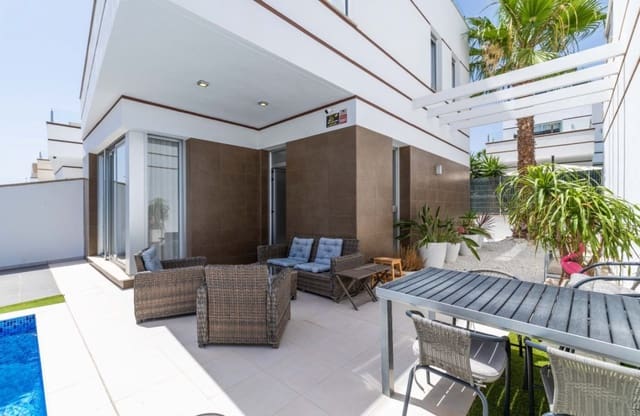 3 slaapkamer Villa te koop in Ciudad Quesada, Rojales met zwembad - € 398.900 (Ref: 9949459)