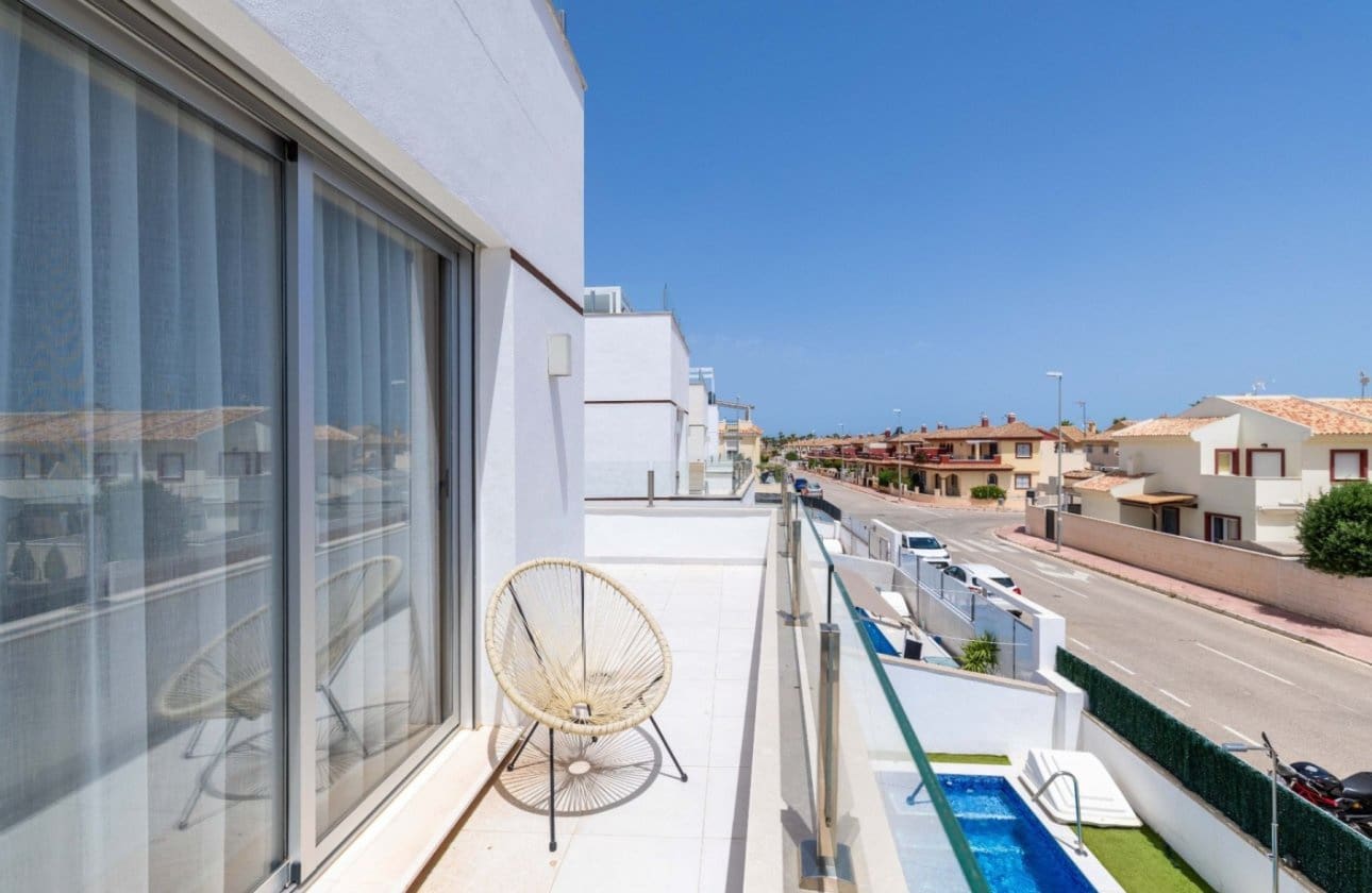 3 quarto Moradia para venda em Ciudad Quesada com piscina - 398 900 € (Ref: 9949459)