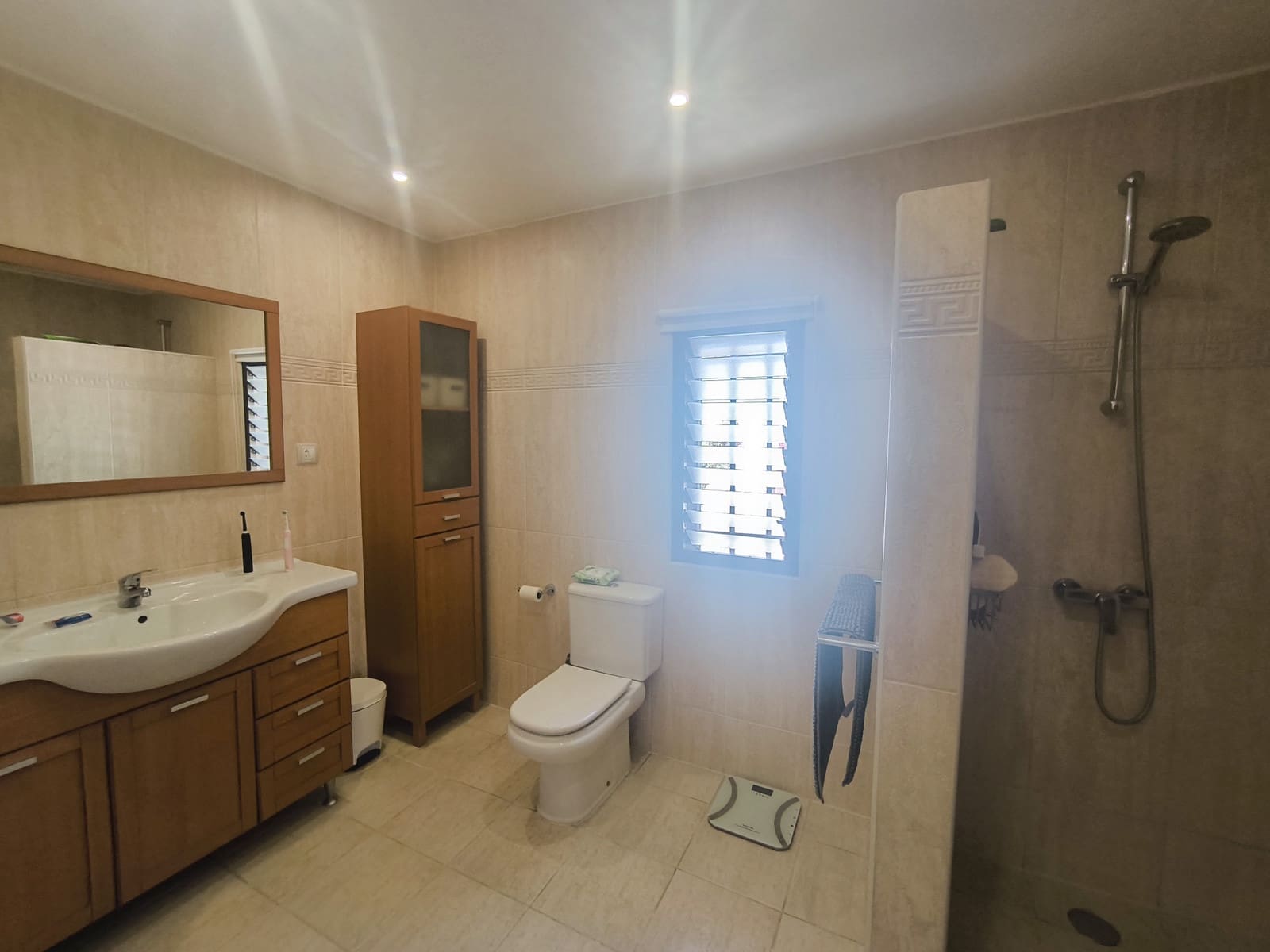 7 chambre Villa/Maison à vendre à Turis avec piscine garage - 470 000 € (Ref: 10003504)
