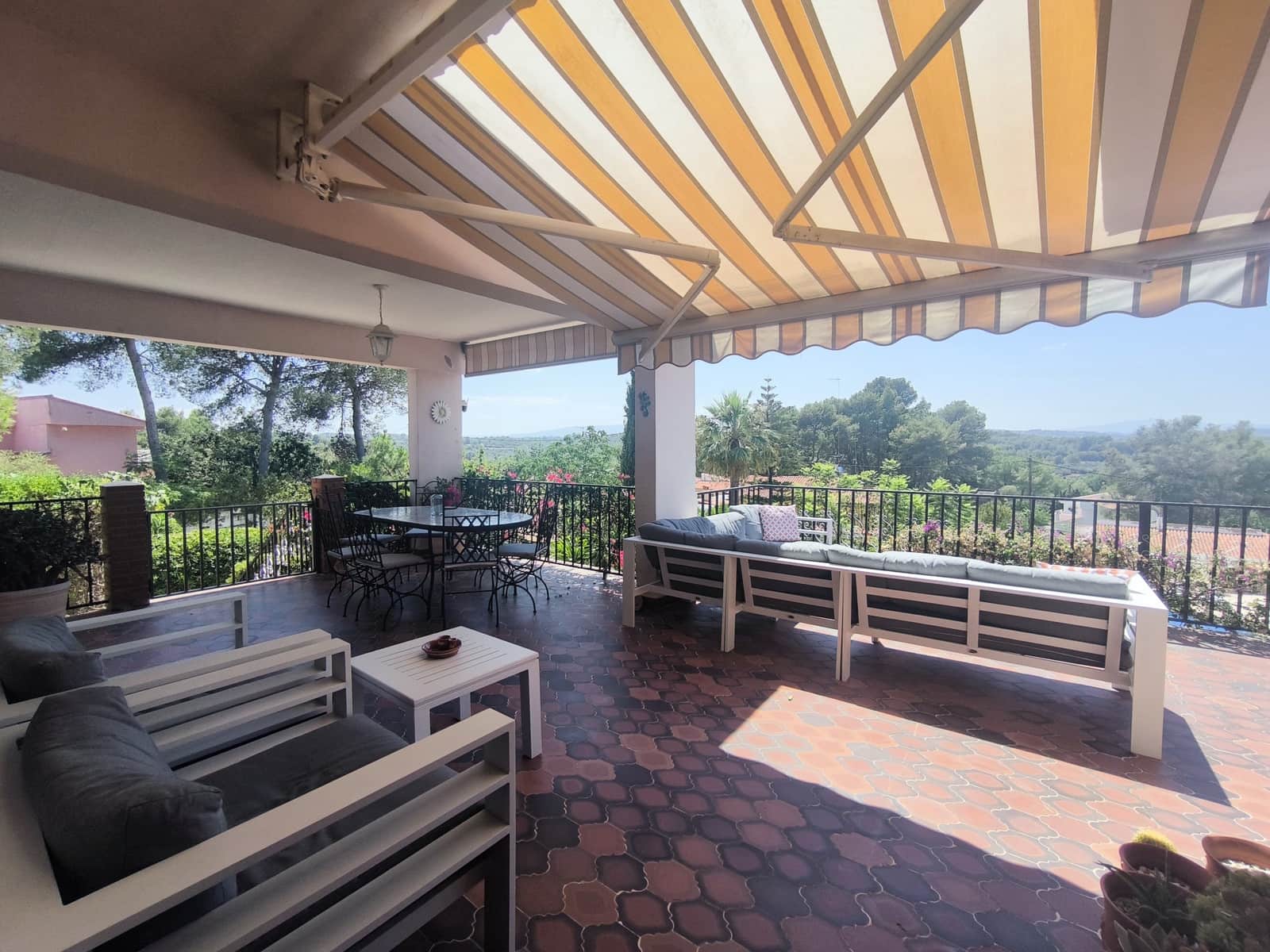 7 chambre Villa/Maison à vendre à Turis avec piscine garage - 470 000 € (Ref: 10003504)