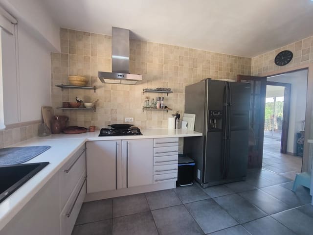 7 chambre Villa/Maison à vendre à Turís avec piscine garage - 470 000 € (Ref: 10003504)
