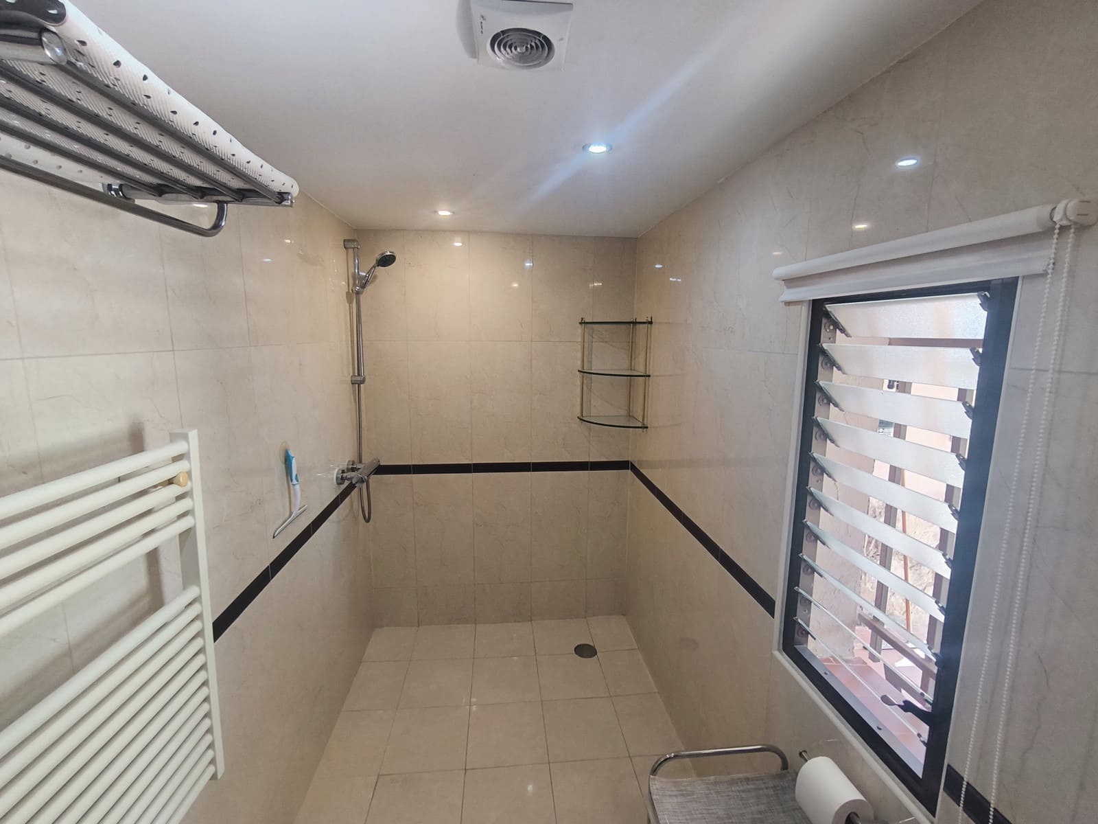 7 chambre Villa/Maison à vendre à Turis avec piscine garage - 470 000 € (Ref: 10003504)