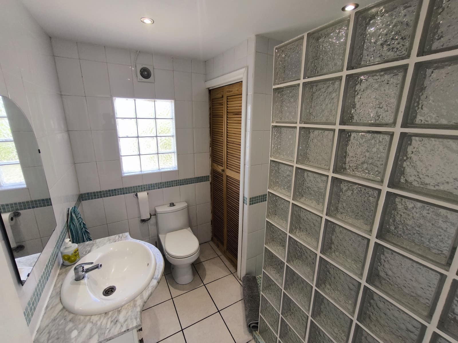 7 chambre Villa/Maison à vendre à Turis avec piscine garage - 470 000 € (Ref: 10003504)