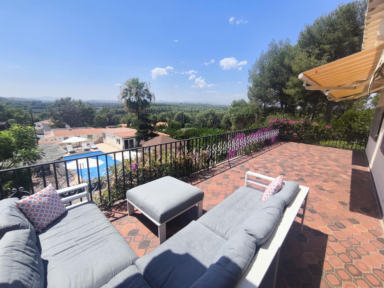 7 chambre Villa/Maison à vendre à Turis avec piscine garage - 470 000 € (Ref: 10003504)