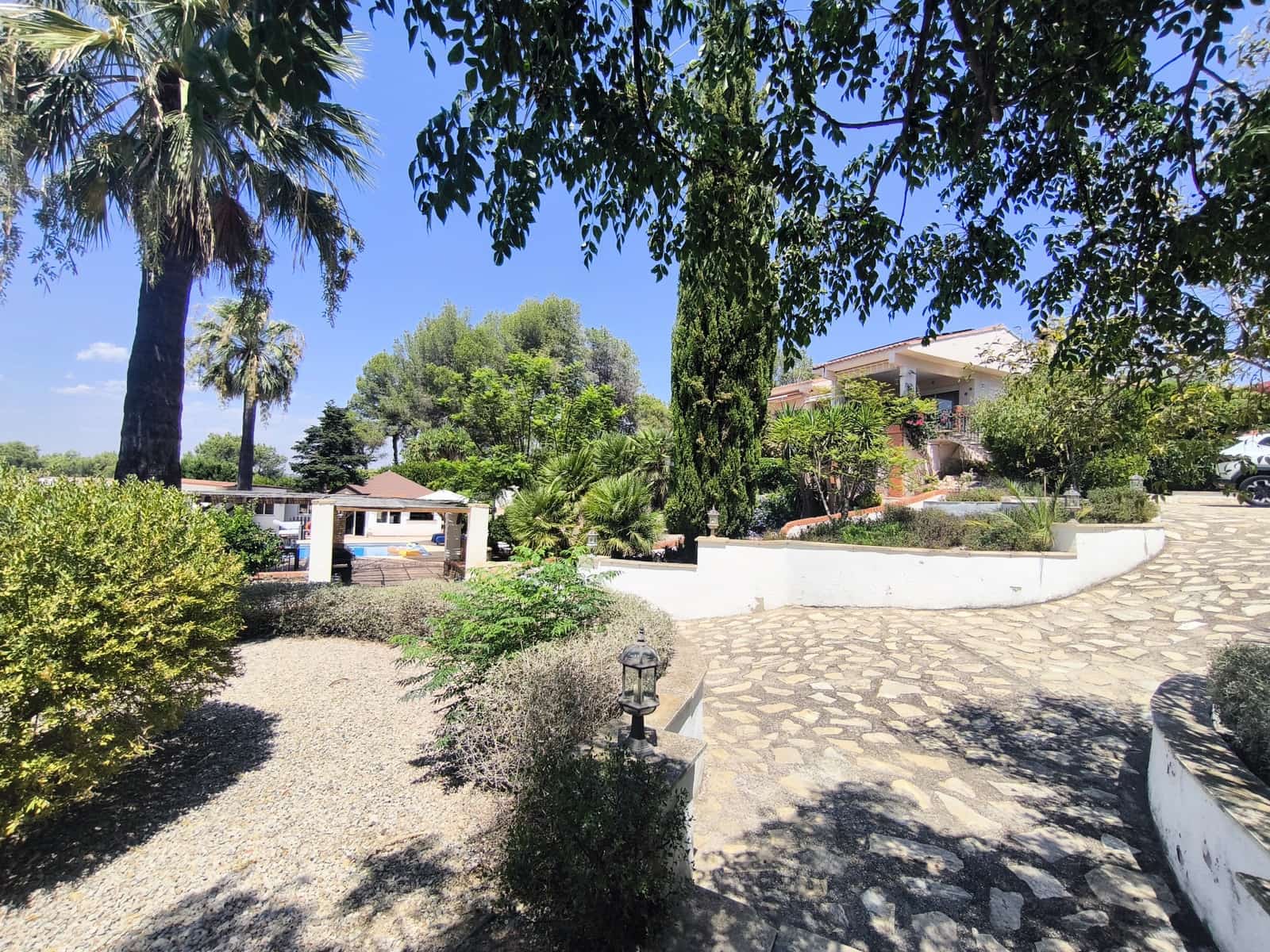 7 chambre Villa/Maison à vendre à Turis avec piscine garage - 470 000 € (Ref: 10003504)