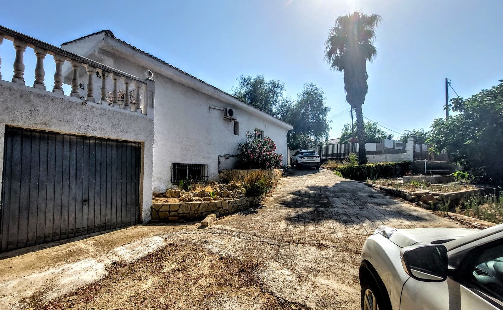 3 slaapkamer Villa te koop in Montserrat met zwembad garage - € 259.000 (Ref: 10003505)