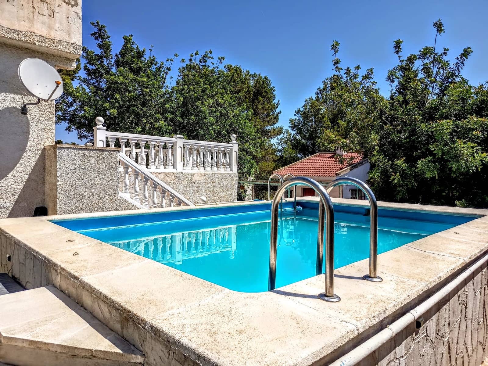 3 slaapkamer Villa te koop in Montserrat met zwembad garage - € 259.000 (Ref: 10003505)