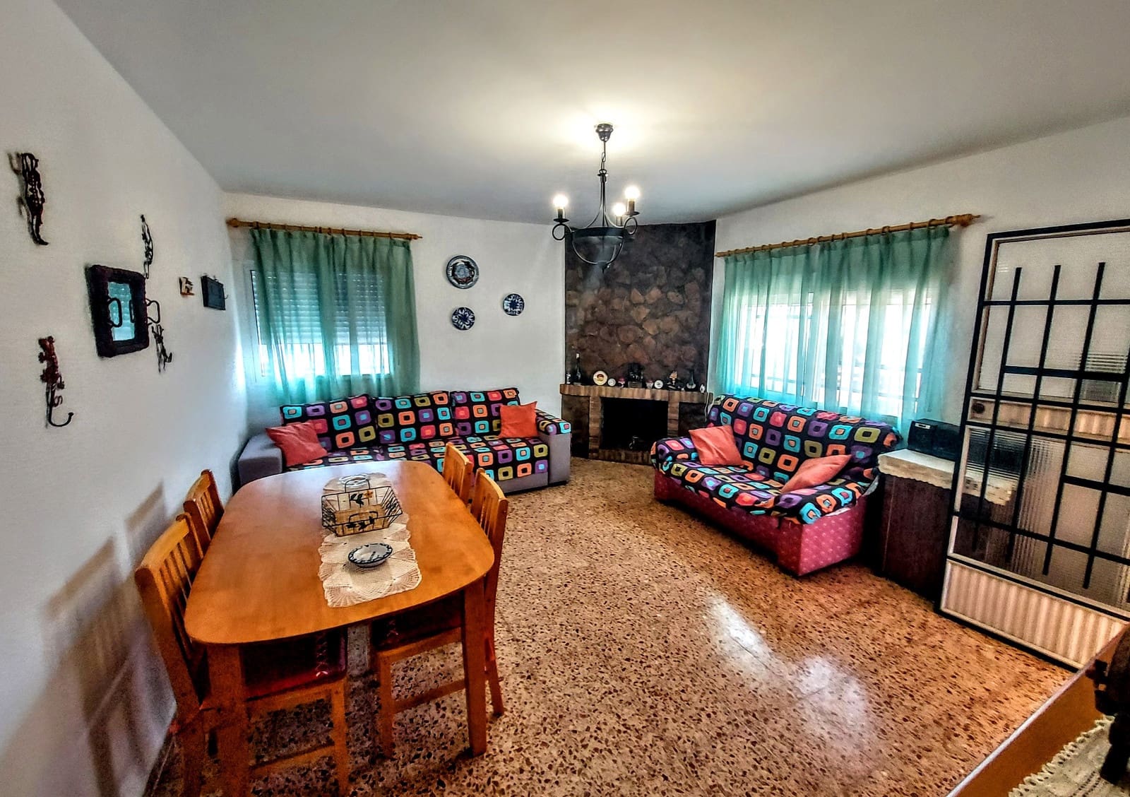 3 soveværelse Villa til salg i Montserrat med swimmingpool garage - € 210.000 (Ref: 10034988)