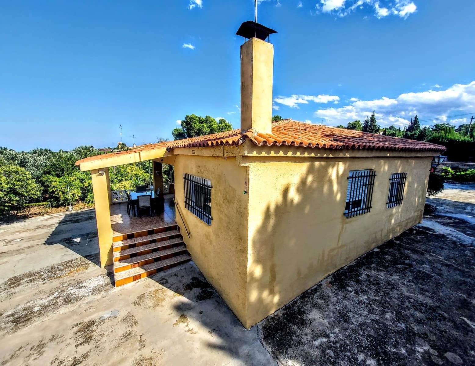 3 soveværelse Villa til salg i Montserrat med swimmingpool garage - € 210.000 (Ref: 10034988)