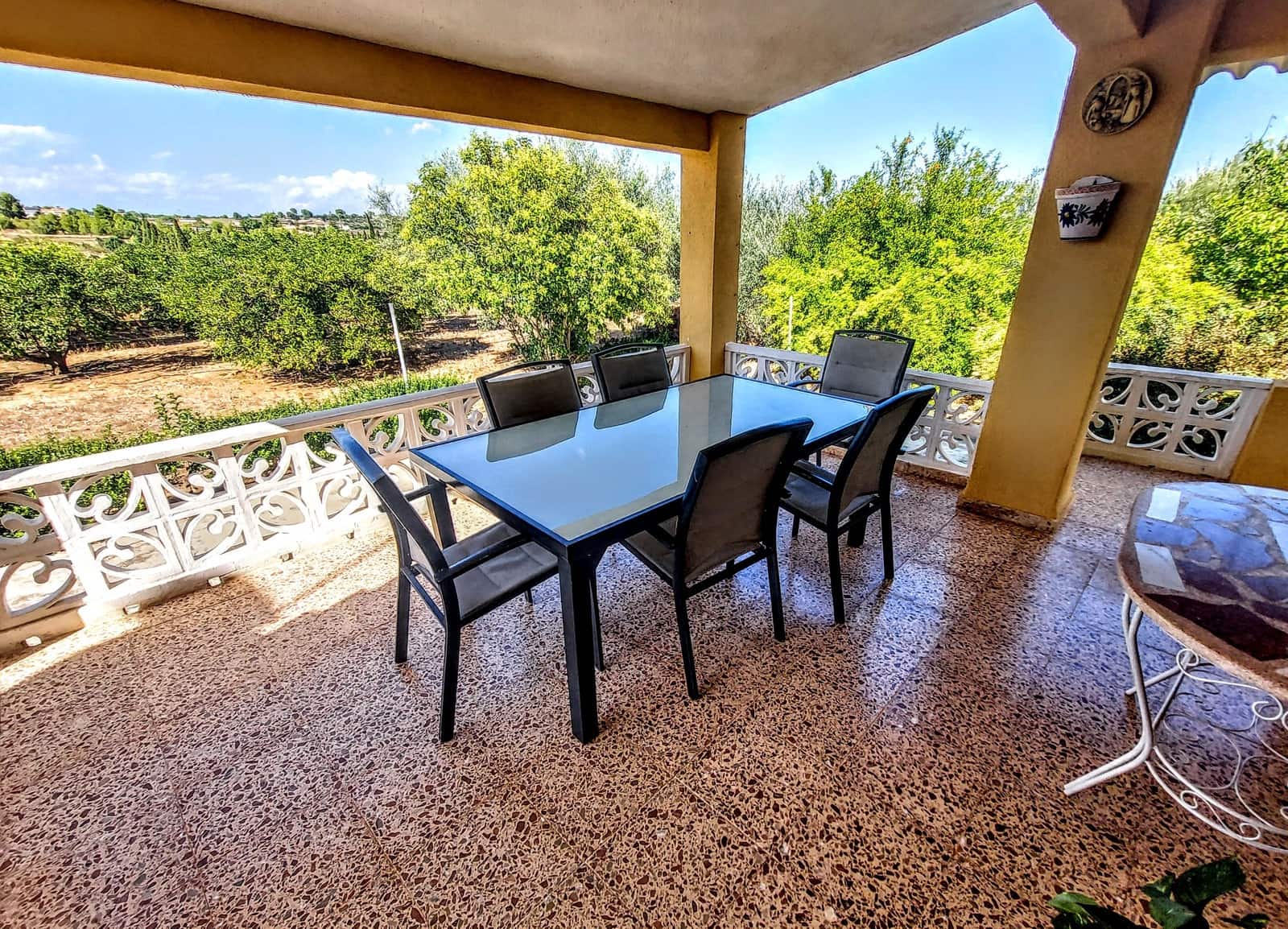 3 soveværelse Villa til salg i Montserrat med swimmingpool garage - € 210.000 (Ref: 10034988)