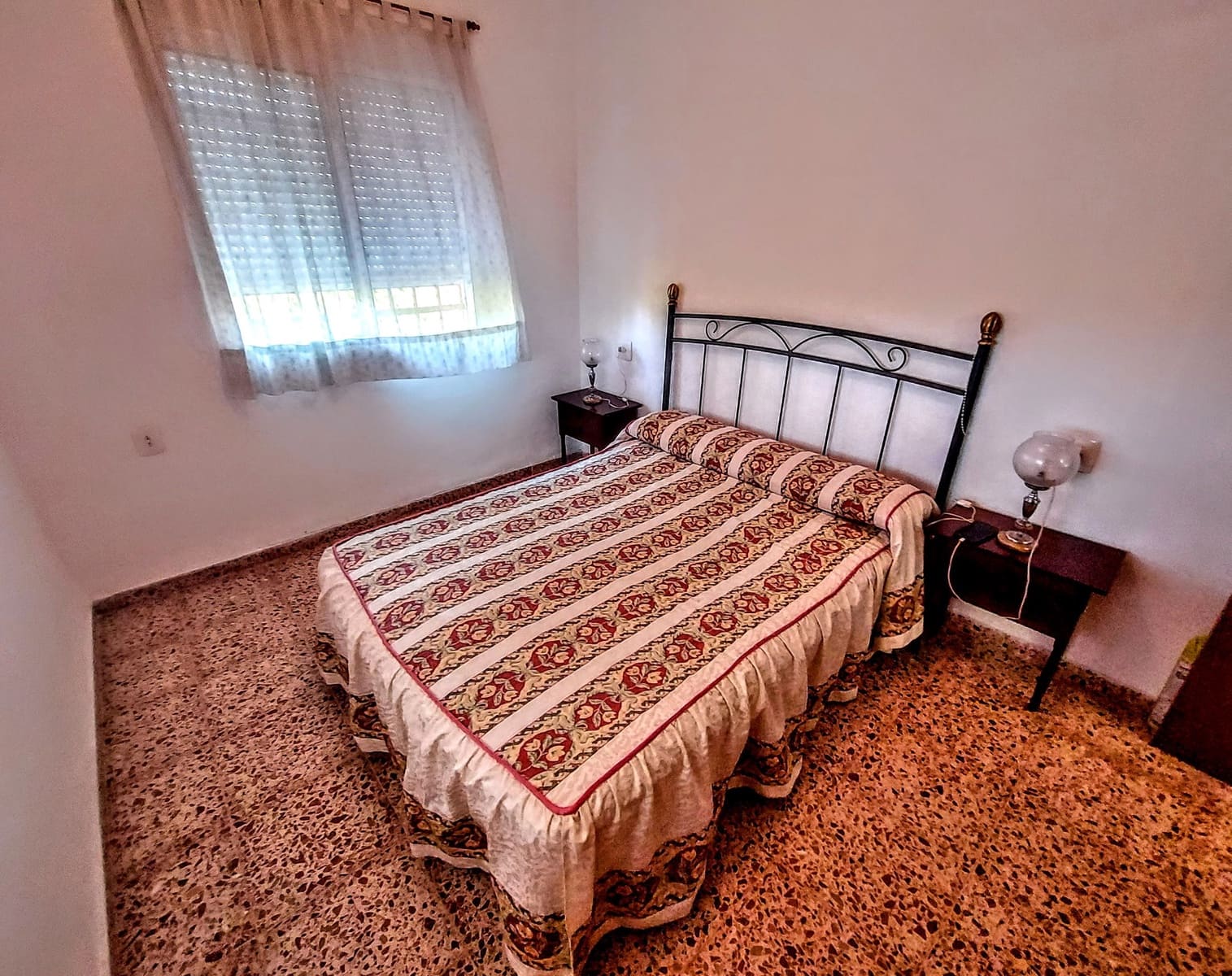 3 soveværelse Villa til salg i Montserrat med swimmingpool garage - € 210.000 (Ref: 10034988)