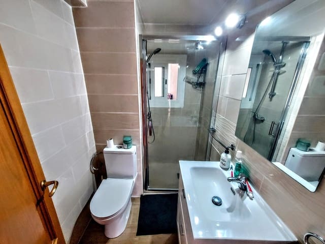 3 camera da letto Appartamento in vendita in Montserrat con garage - 170.000 € (Rif: 10034989)