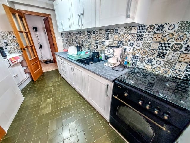 3 camera da letto Appartamento in vendita in Montserrat con garage - 170.000 € (Rif: 10034989)
