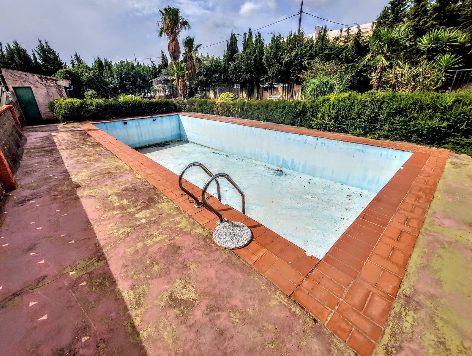 5 bedroom Villa for sale in Catadau with pool - € 298,000 (Ref: 10040697)