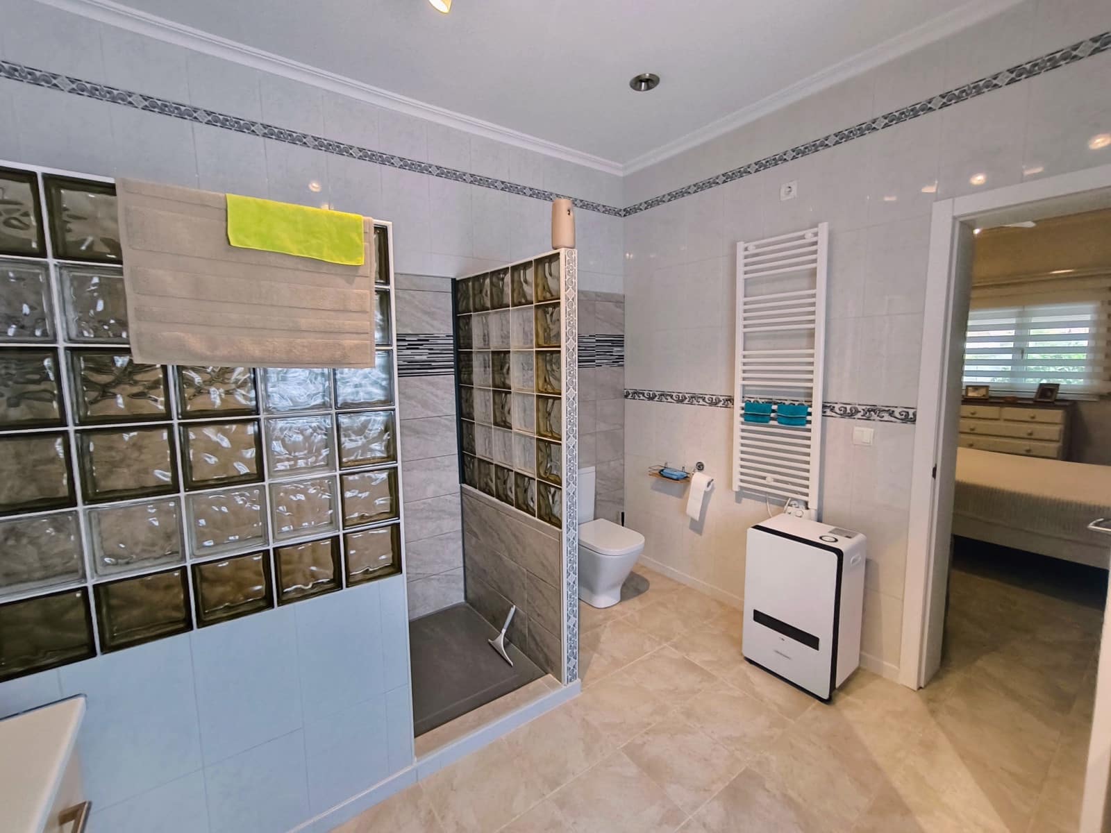 3 soverom Villa til salgs i Montroy med svømmebasseng garasje - € 295 000 (Ref: 10044602)