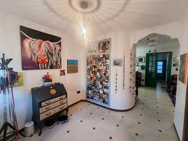 5 slaapkamer Huis te koop in Montroy - € 260.000 (Ref: 10046950)