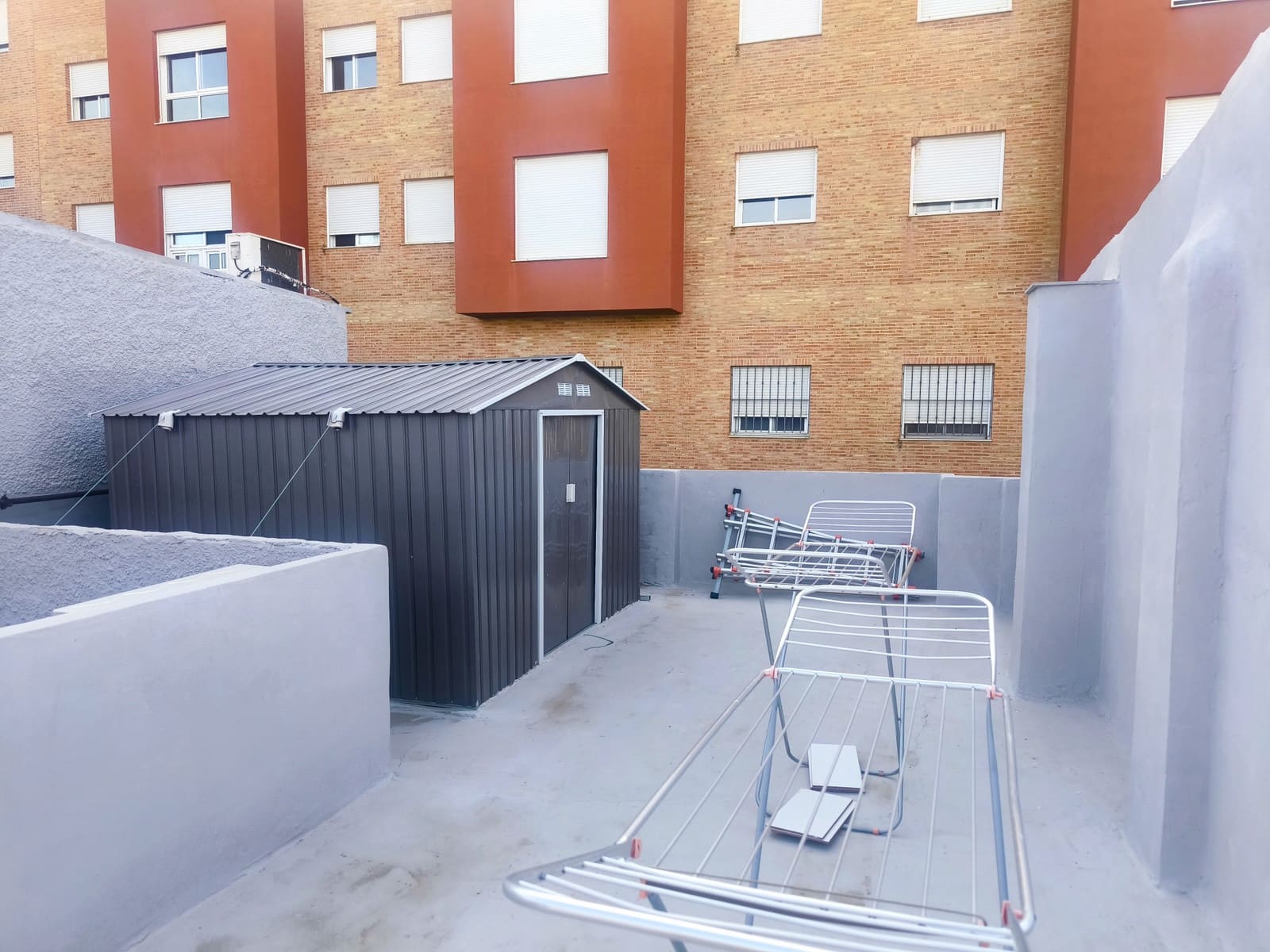 5 slaapkamer Huis te koop in Montroy - € 260.000 (Ref: 10046950)