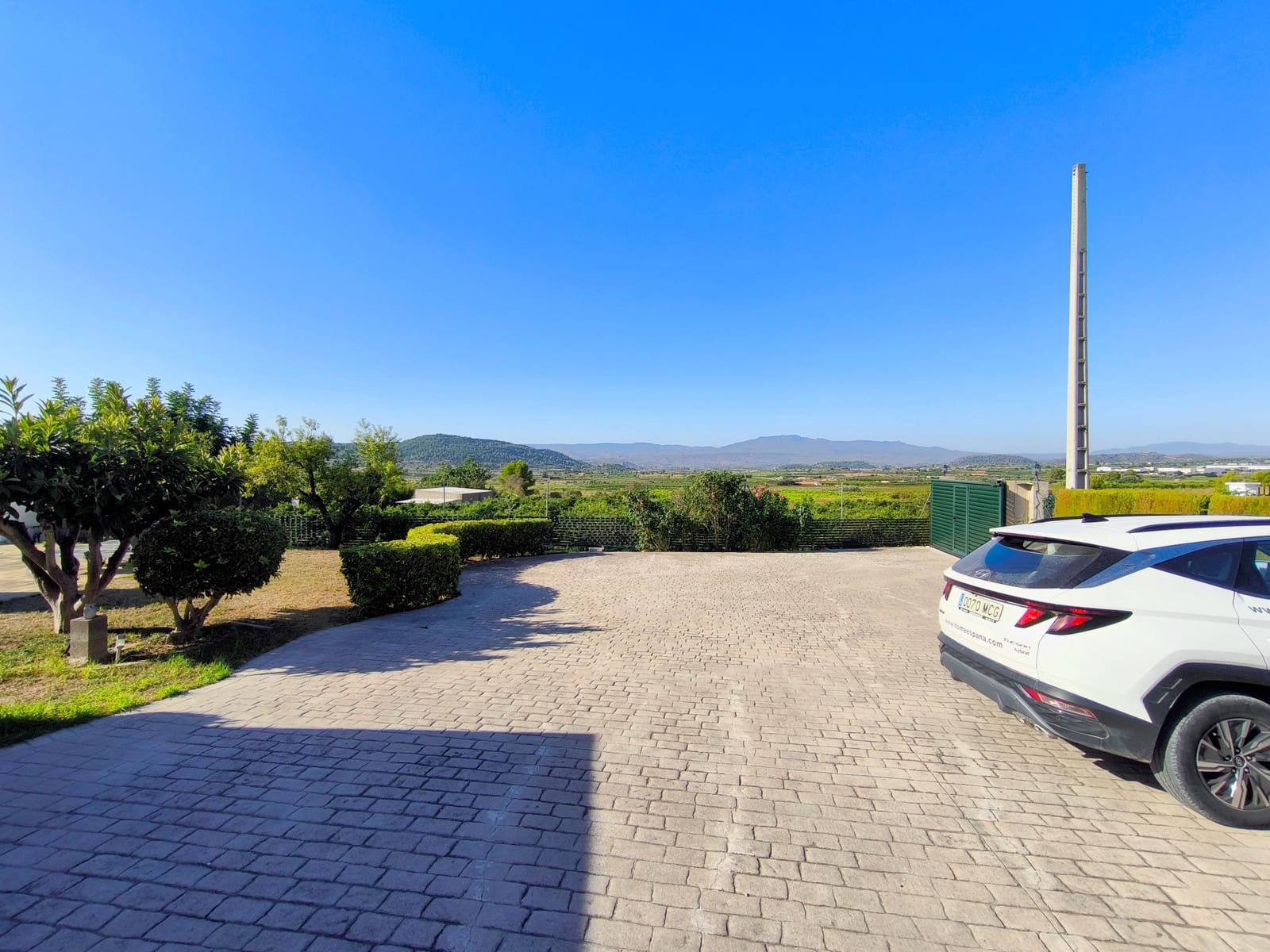 5 bedroom Villa for sale in Turis with pool garage - € 299,950 (Ref: 10048856)