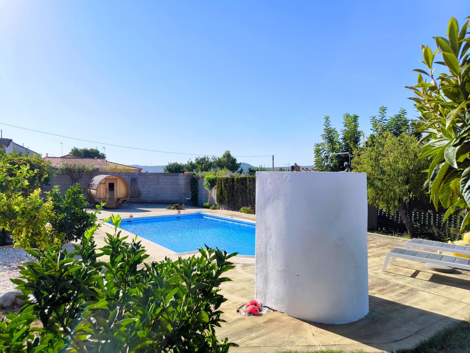5 bedroom Villa for sale in Turis with pool garage - € 299,950 (Ref: 10048856)