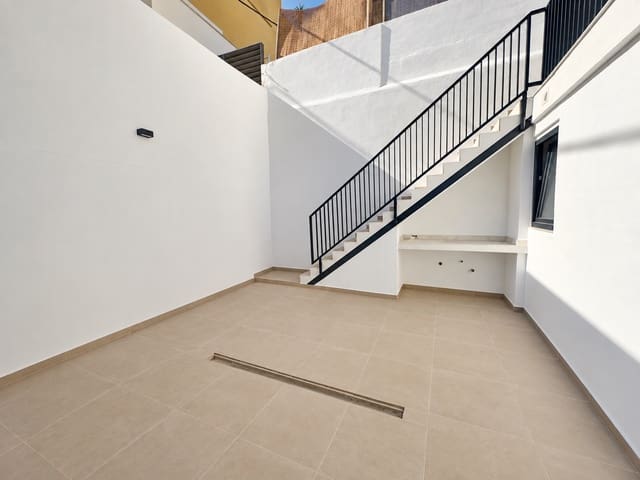 3 chambre Maison de Ville à vendre à L'Hort de Senabre, Valence ville avec garage - 499 000 € (Ref: 10118840)