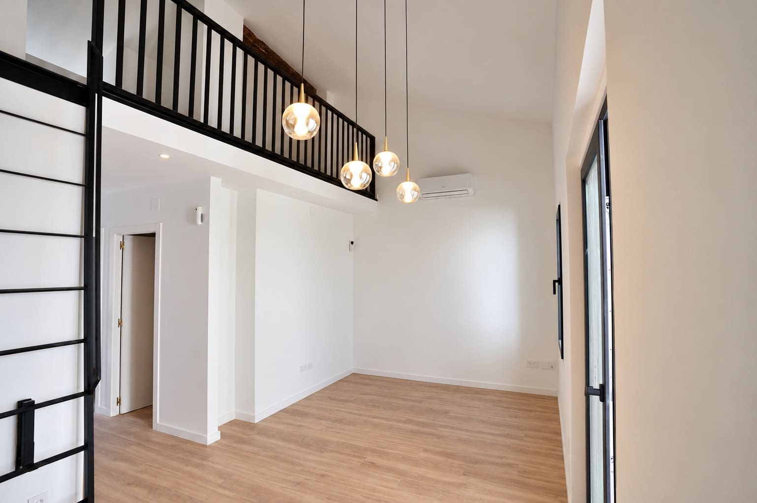 3 chambre Maison de Ville à vendre à Valence ville avec garage - 499 000 € (Ref: 10118840)