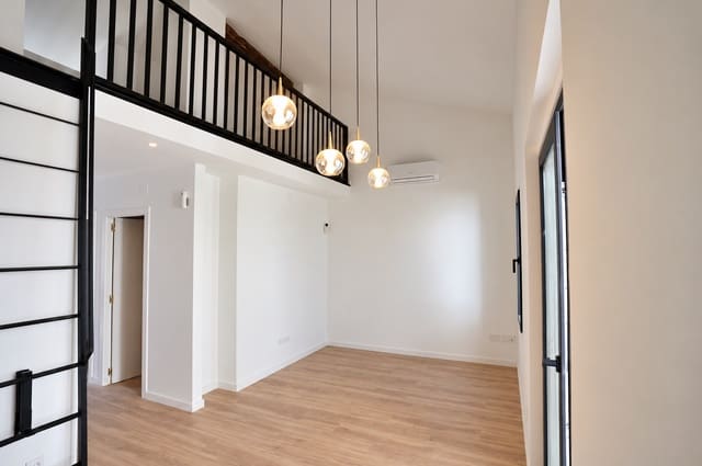 3 chambre Maison de Ville à vendre à L'Hort de Senabre, Valence ville avec garage - 499 000 € (Ref: 10118840)