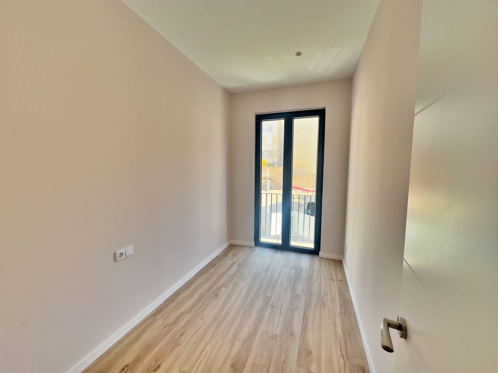 3 chambre Maison de Ville à vendre à Valence ville avec garage - 520 000 € (Ref: 10123522)
