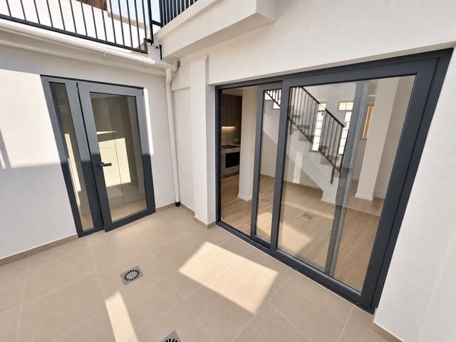 3 chambre Maison de Ville à vendre à L'Hort de Senabre, Valence ville avec garage - 520 000 € (Ref: 10123522)