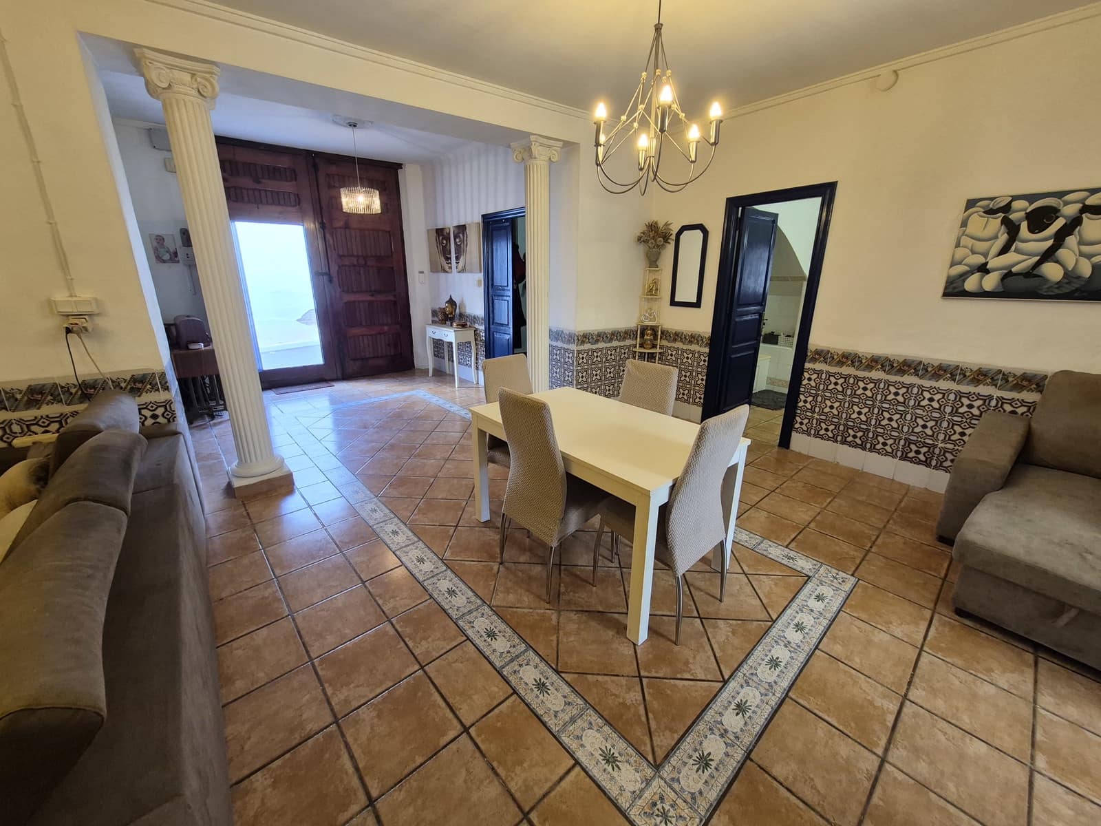 4 soveværelse Byhus til salg i Montserrat med garage - € 229.000 (Ref: 10157421)