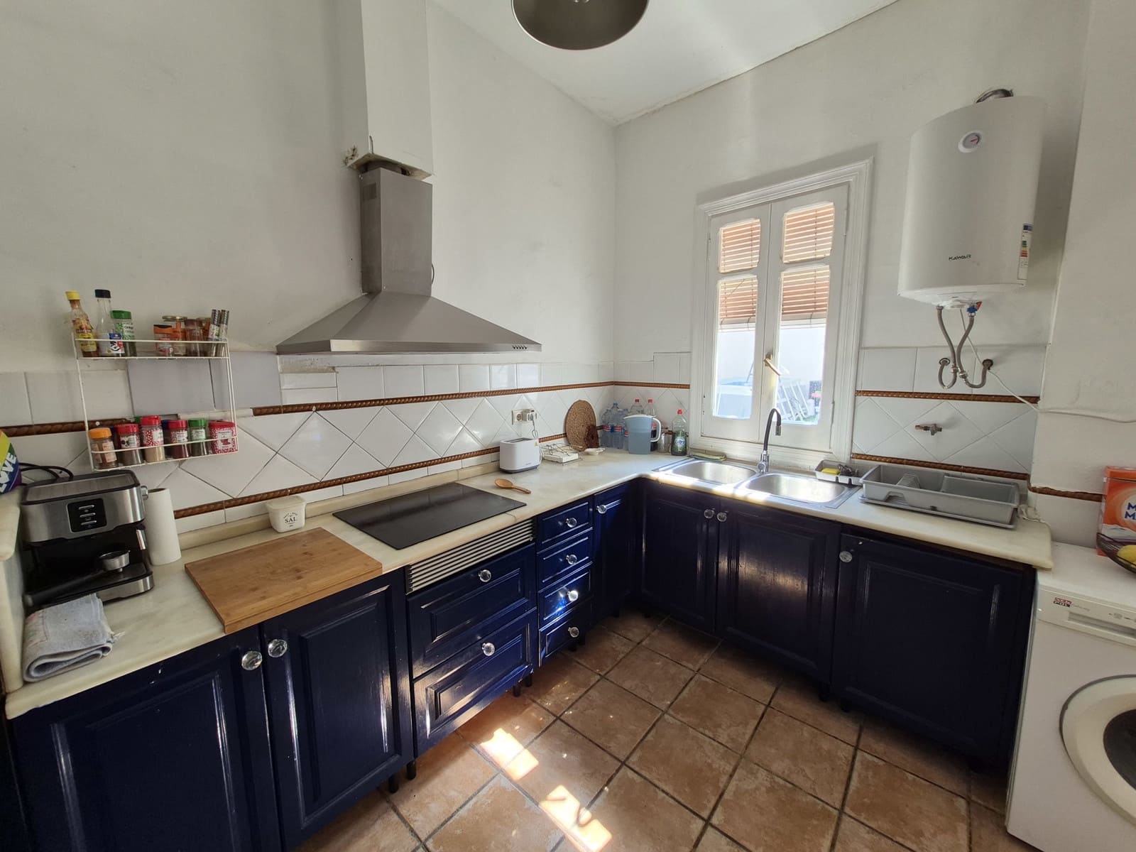4 soveværelse Byhus til salg i Montserrat med garage - € 229.000 (Ref: 10157421)
